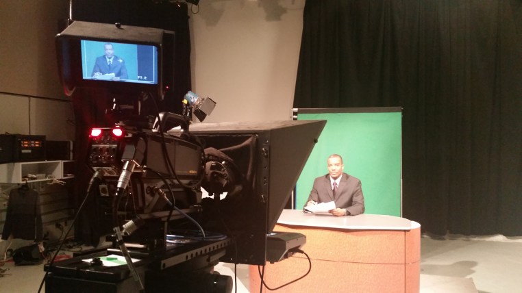 AL McFOSTER on the set of "Fifteen Minutes"